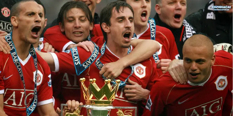 Thành tích đáng ngưỡng mộ của cầu thủ Gary Neville Mu
